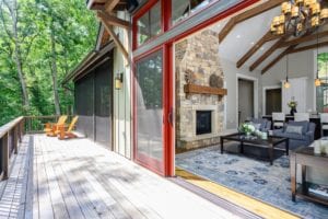 Large outdoor upper deck