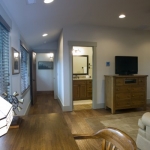 Black Mountain Craftsman apartment