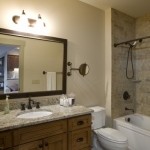 Black Mountain Craftsman apartment