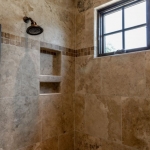 Skytop Farms Mountain Lodge shower