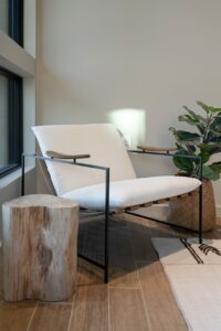 Laurel Ledge Modern