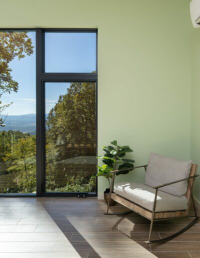 Laurel Ledge Modern