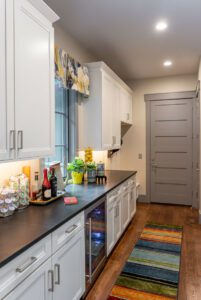 Living Stone Design+Build Hillin-Guilbeau Drink Area